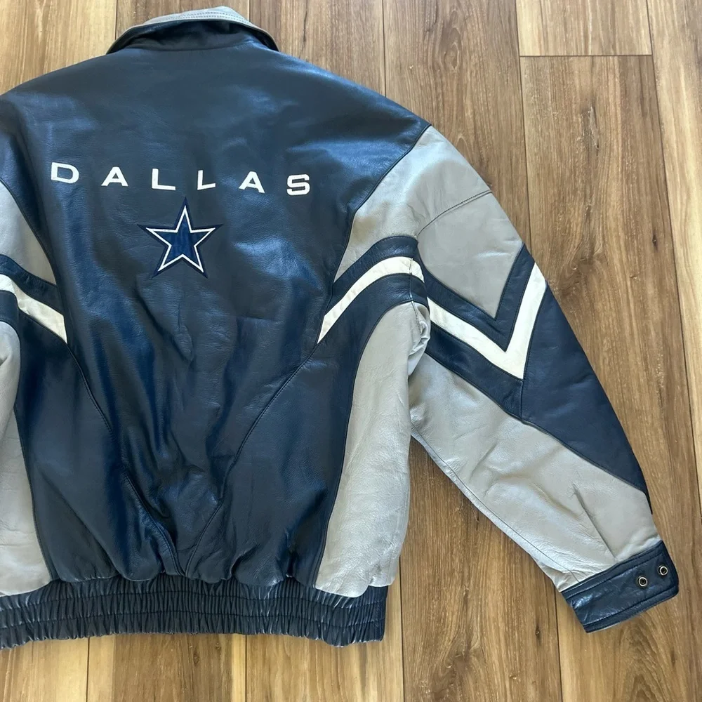 Pro Player mens vintage Dallas Cowboys Bomber Jacket size large
